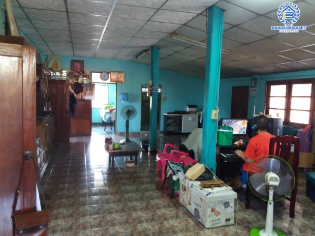 *****บ้านเดี่ยวมือสองย่านนนทบุรี ม.บ้านสวนซอยวัดลาดปลาดุก กาญจนาภิเษก หลังมุม! เนื้อที่กว้างขวางถึง 114.2 ตร.ว. ฟังก์ชัน 3 ห้องนอน 2 ห้องน้ำ 2 ที่จอดรถ  บ้านสวน ต้นไม้เยอะร่มรื่น ใกล้ชุมชน บนทำเลศักยภาพ ใกล้รถไฟฟ้าสายสีม่วง "สถานีคลองบางไผ่"